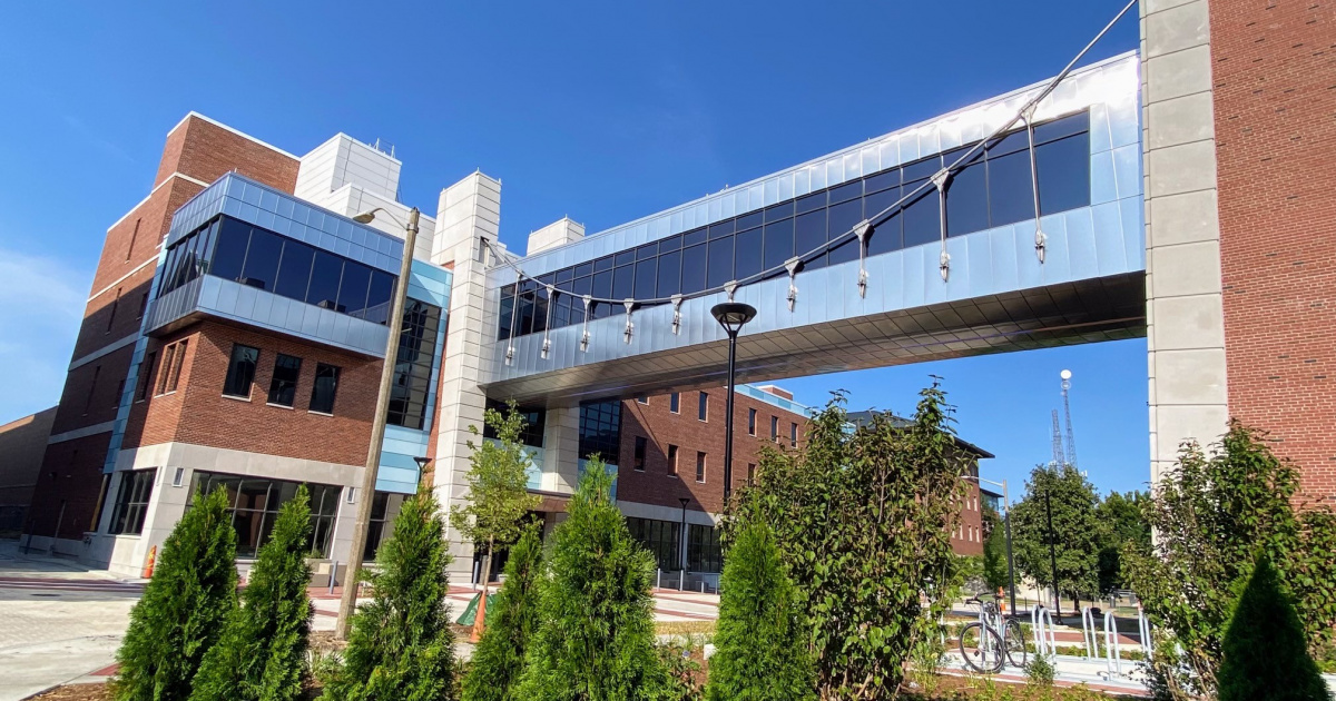 University of Illinois Hydrosystems Laboratory Ardmore Roderick